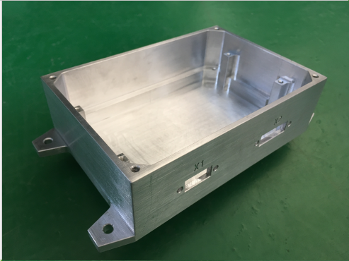 衛(wèi)星通信系統(tǒng)結(jié)構(gòu)件1